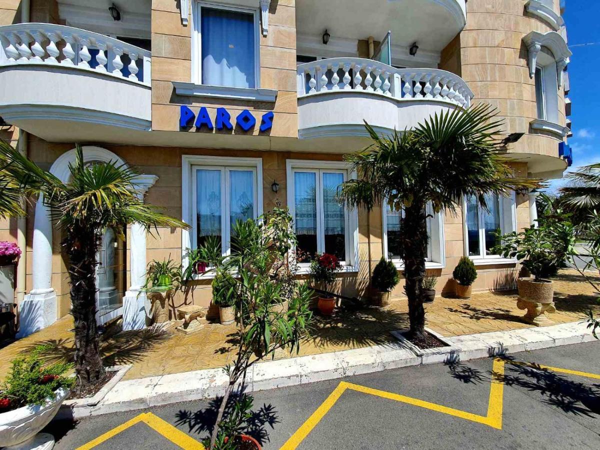 Family Hotel Paros Pomorie Kültér fotó